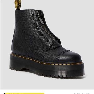 Dr. marten Sinclair 8 eye boots black size 6